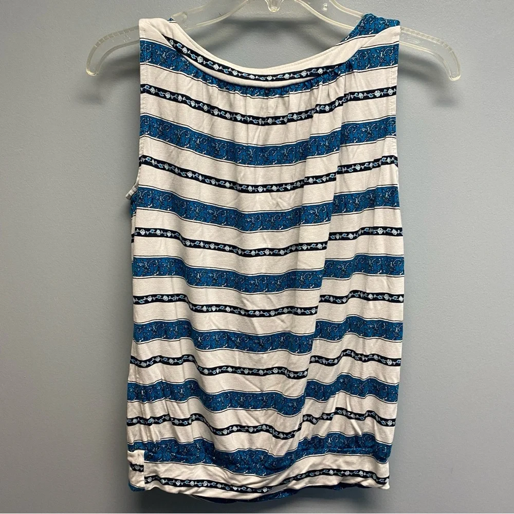 LOFT Blue and White Patterned Tank Top - Picture 3 of 5